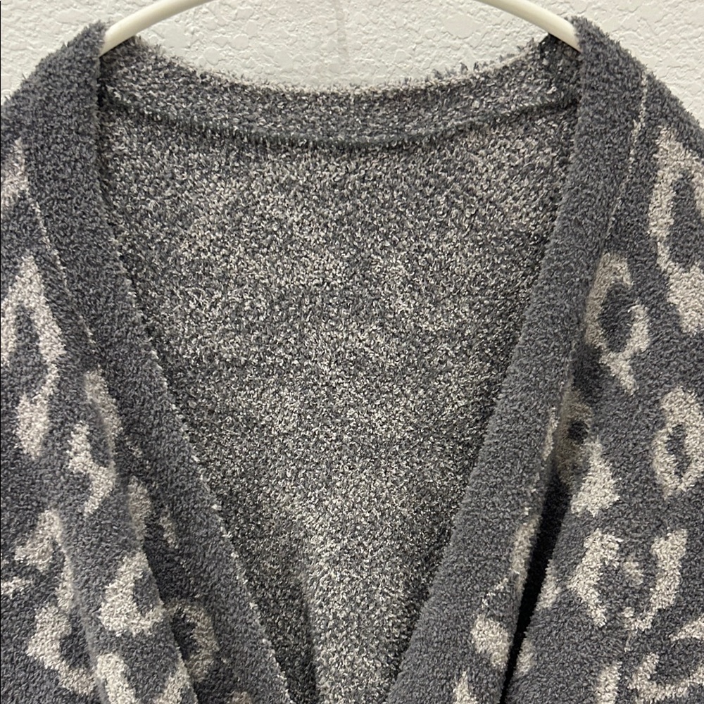 Gray Leopard Print Robe with Belt - Picture 3 of 9